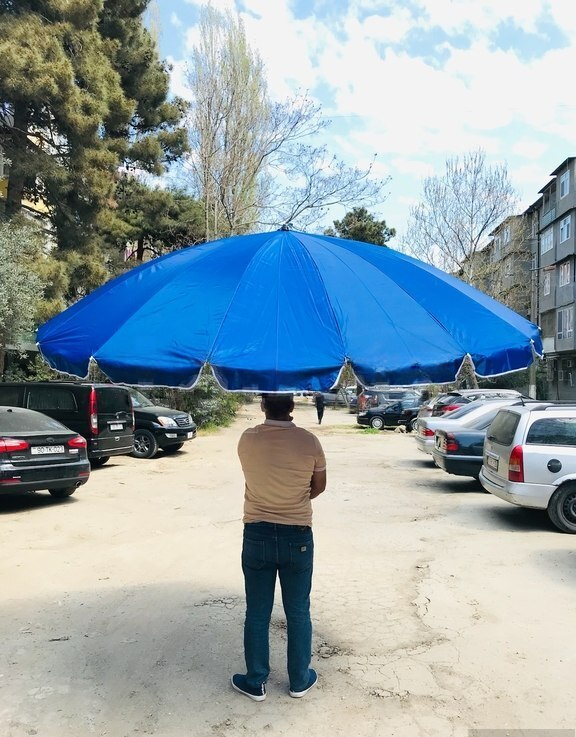 Bağ çətiri Dairəvi, Qarışıq rəng — Bağ çətirləri, Bakı (3)