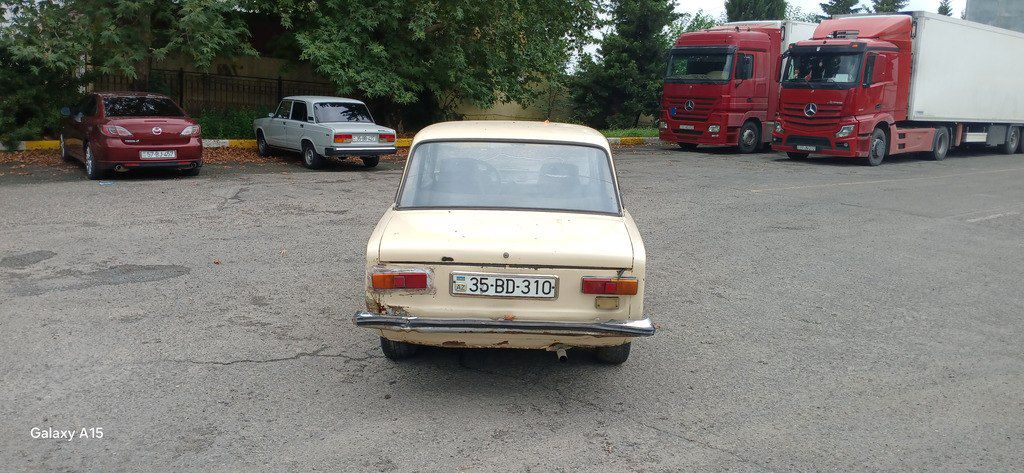 Lada (VAZ) 21011, 1.3 L, 1983 il, 256 458 km — Avtomobillər, Qazax (11)