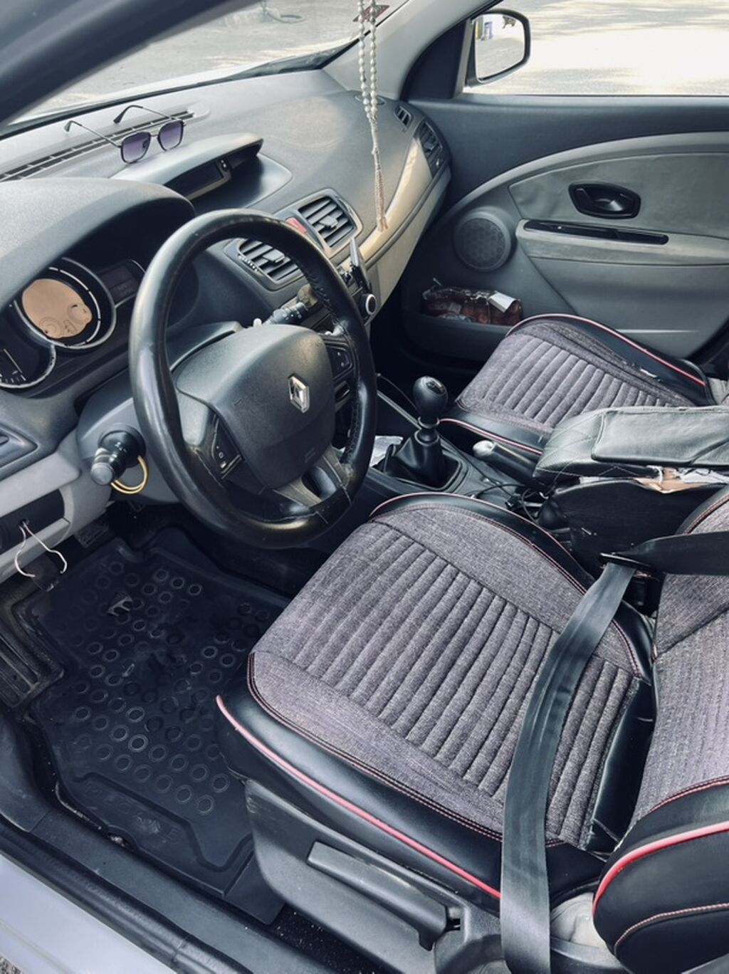 Renault Megane Estate (universaI) – gümüşü rəng Texniki və daxili — Avto, Bakı (9)