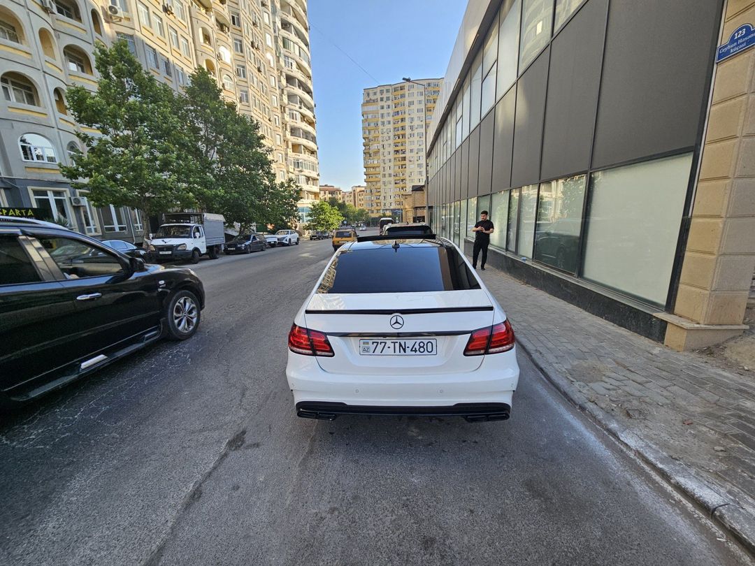 Mercedes E 250, 2015 il — Avtomobillər, Bakı (7)