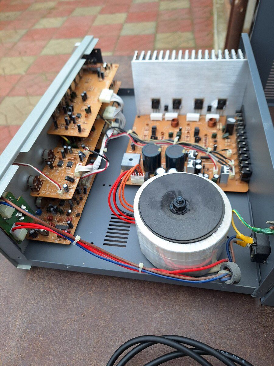 Stereo səsqücləndirici karaoke sistemi — Elektronika, Bakı (9)