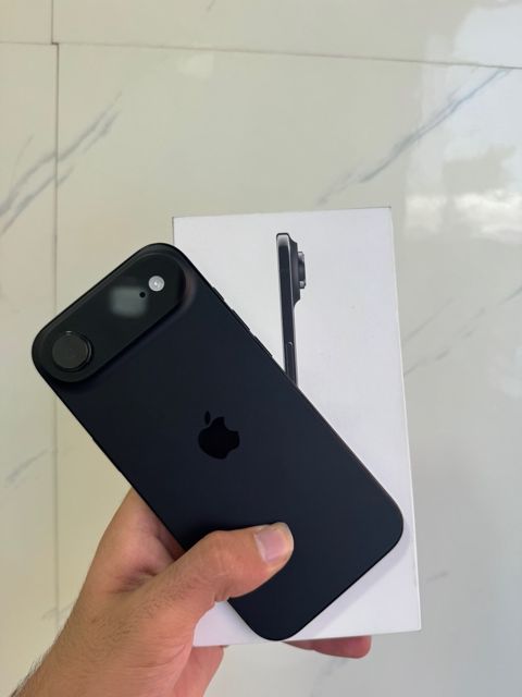Apple iPhone Air Space Black 256GB/8GB — Bakı
