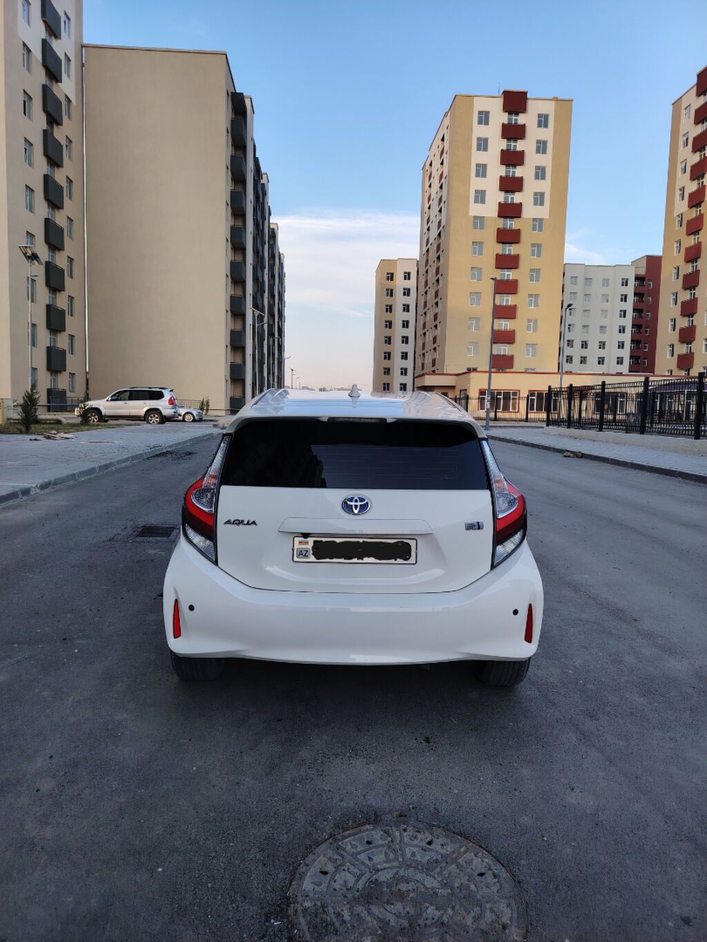 Toyota Aqua: 1.5 l Hetçbek — Avto, Bakı (8)