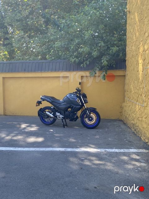 Yamaha fzs Delux, 2024 il