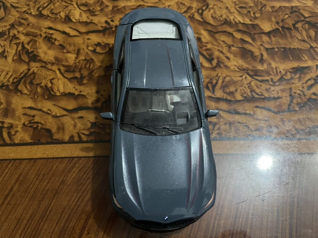 BMW 8 Series M840i kupesi – metal kolleksiya modeli - Miqyas: təxmini — Mallar, Digah (2)