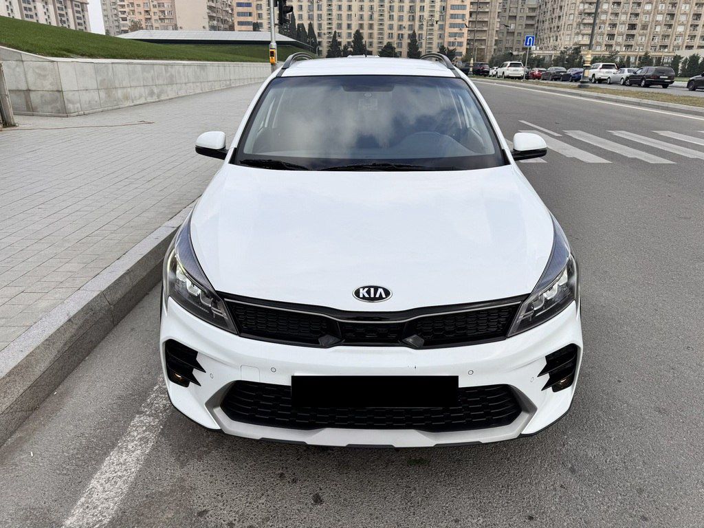 Kia Rio X-Line, 1.6 L, 2020 il, 115 000 km — Avtomobillər, Bakı (5)