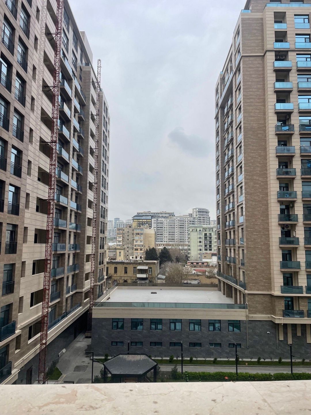 4-otaqlı yeni tikili, Nəsimi r., 190.5 m² — Mənzil, Bakı (9)
