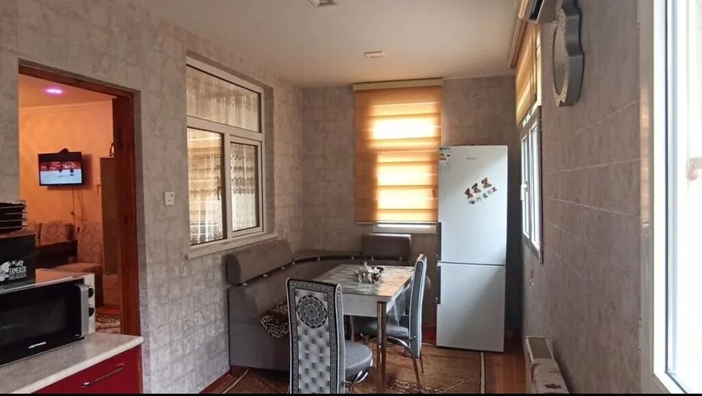 İşlənmiş, Azərbaycan — Mebel, Xırdalan (4)