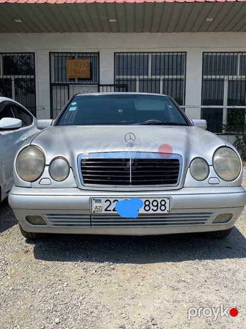 Mercedes E 230, 2.3 L, 1997 il, 345 365 km