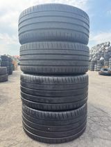 Mercedes-Benz GLS şinləri 325/35 R22, 285/40 R22 — Otomobil