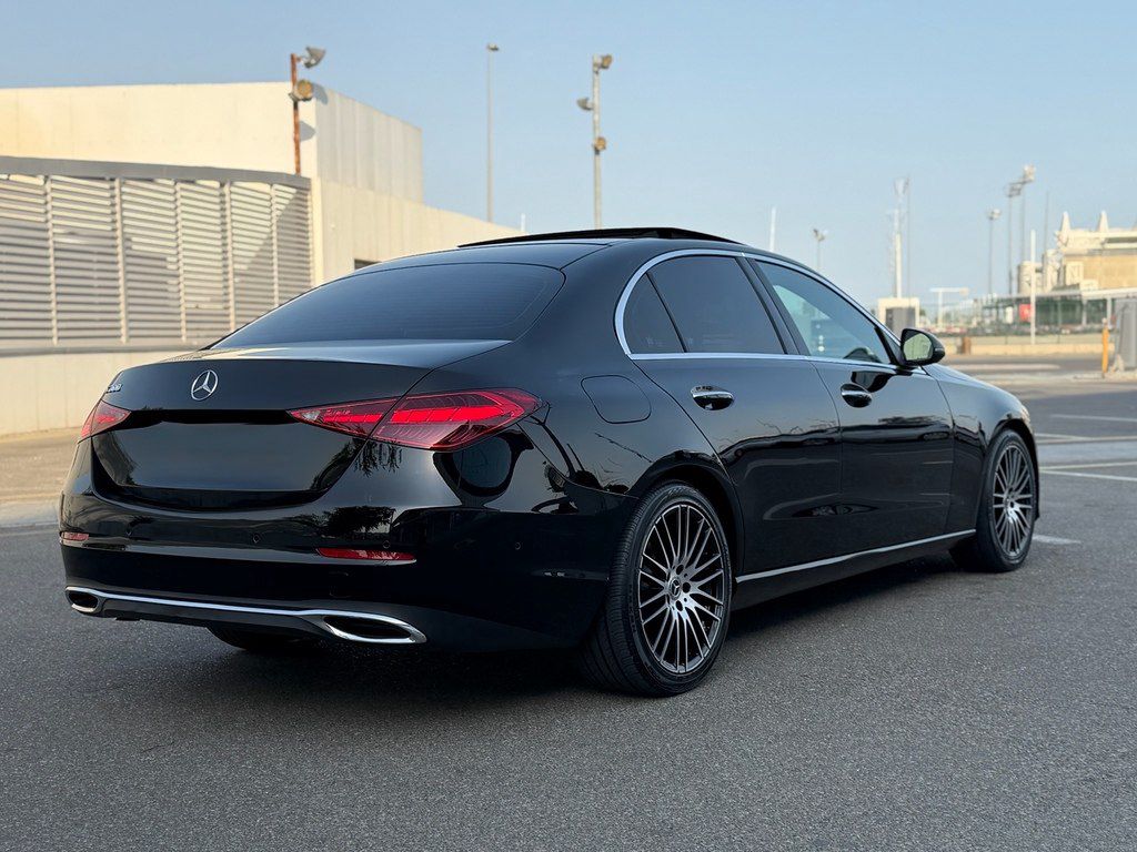 Mercedes C 300, 2.0 L, 2024 il, 11 900 km — Avtomobillər, Bakı (4)