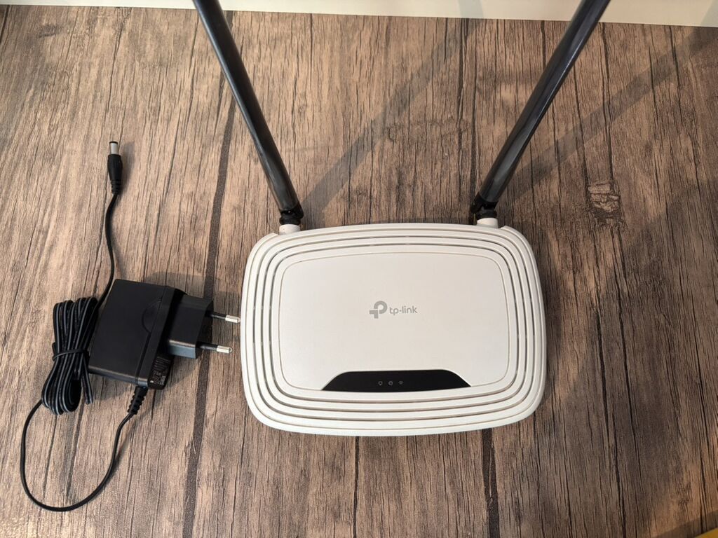 TP-Link TL-WR841N Wi‑Fi router - Sürət: 300 Mbps Wireless N (2.4 GHz) — Elektronika, Novxanı (2)