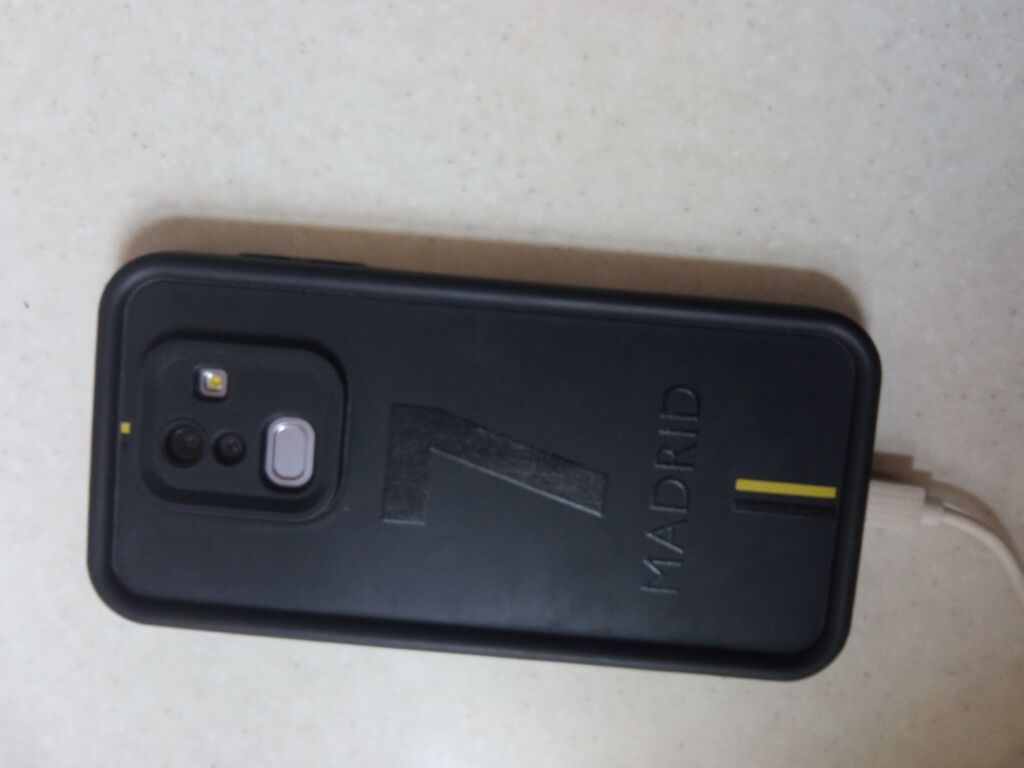 Samsung Galaxy J8, 32 GB, rəng - Boz, Barmaq izi — Samsung, Digah (7)