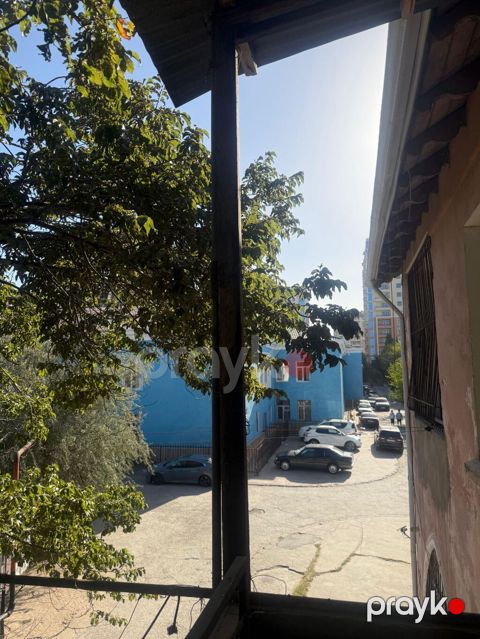 Sumqayıt şəhəri, 16-cı məhəllə 2 otaqlı mənzil 2-ci mərtəbə 1