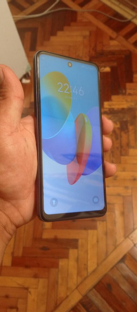 Tecno Spark Go 2024 Gravity Black 128GB/4GB — Bakı