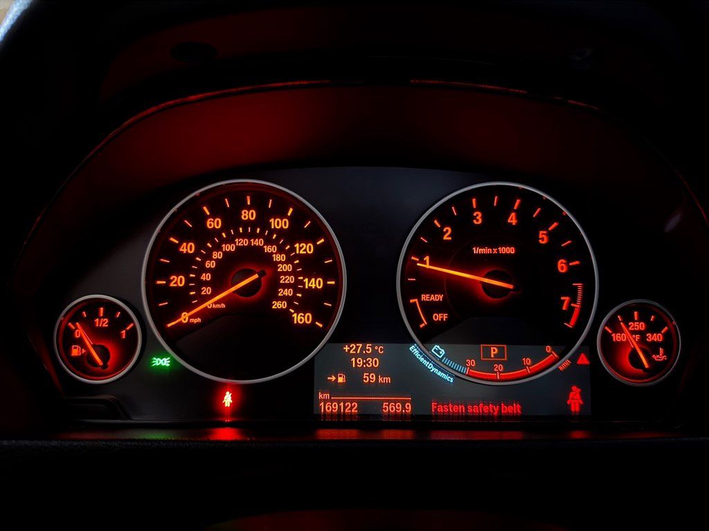 BMW 328, 2.0 L, 2013 il, 170 000 km — Avtomobillər, Bakı (8)