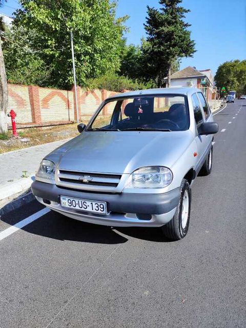 Chevrolet Niva, 1.7 L, 2006 il, 144 000 km — Şəki