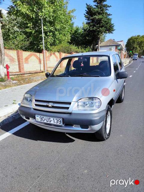 Chevrolet Niva, 1.7 L, 2006 il, 144 000 km
