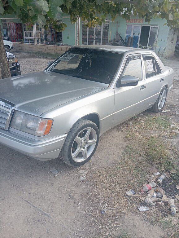 Mercedes E 200, 2.0 L, 1993 il, 348 000 km — Avtomobillər, Salyan (3)