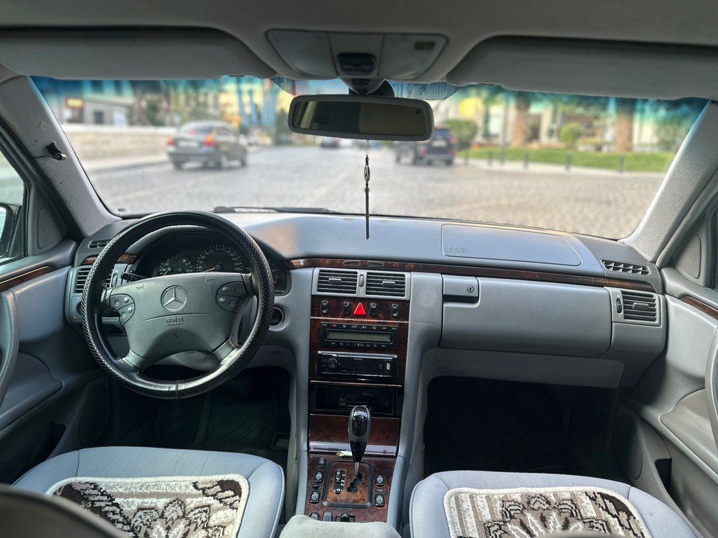 Mercedes E 220, 2.2 L, 2000 il, 335 000 km — Avtomobillər, Bakı (8)