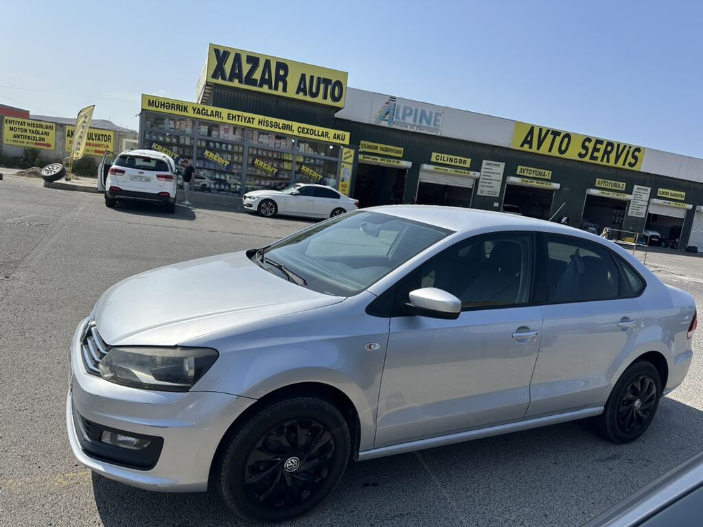 Volkswagen Polo: 1.6 l 2018 il Sedan — Avto, Mehdiabad (4)