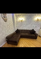 Künc divan – qəhvəyi rəngdə, yumşaq parça üzlüklə.,bazalidi gorduyunuz — Furniture