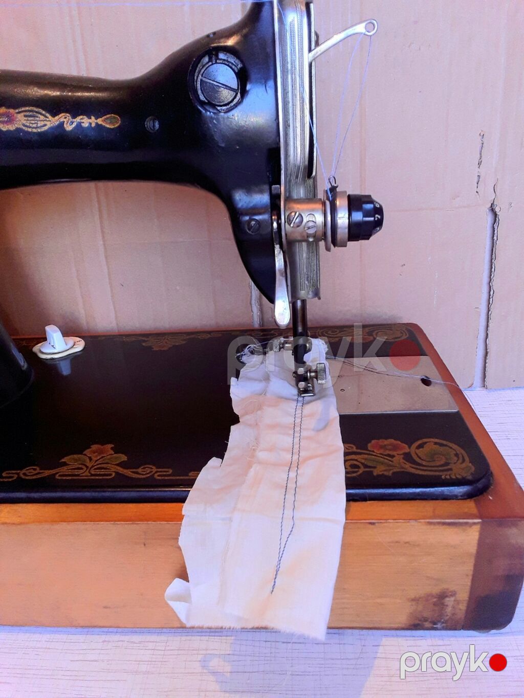 Əl tikiş maşını satılır.Yaxşı tikir.SSRİ 80ci illər. Az işləmiş — Tikiş və işəmə maşınları, Bakı (2)