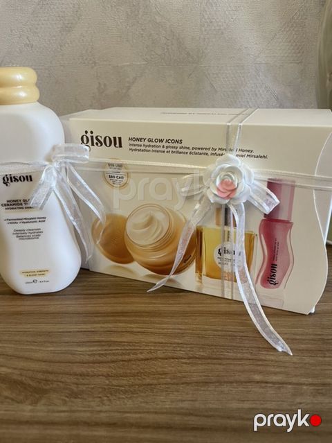 Gisou Honey Glow Icons hədiyyə dəsti, öz giymətindən aşagı Məzmun — Bakı