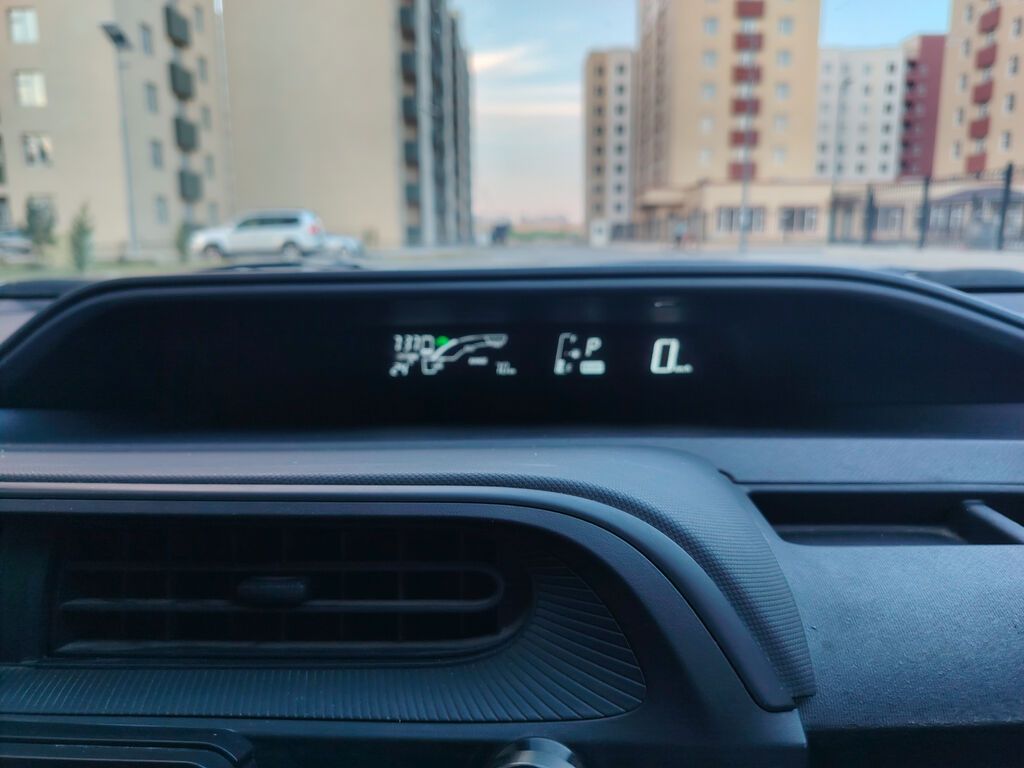 Toyota Aqua: 1.5 l Hetçbek — Avto, Bakı (6)