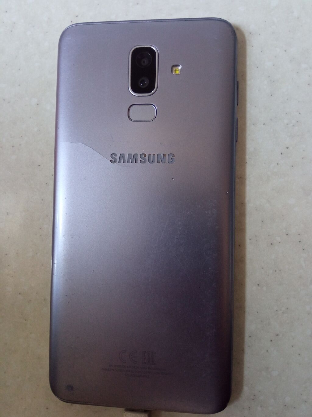 Samsung Galaxy J8, 32 GB, rəng - Boz, Barmaq izi — Samsung, Digah (3)