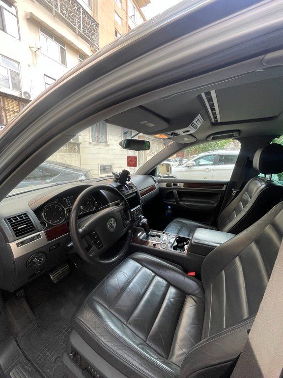 Volkswagen Touareg, 4.2 L, 2005 il, 310 000 km — Avtomobillər, Bakı (9)