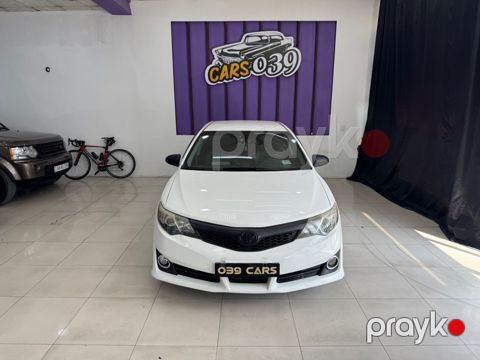 Toyota Camry, 2.5 L, 1.6 kWh, 2013 il, 220 000 km