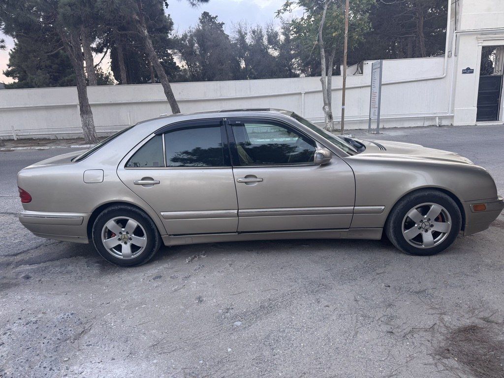 Mercedes E 200, 2.0 L, 2000 il, 552 350 km — Avtomobillər, Bakı (4)