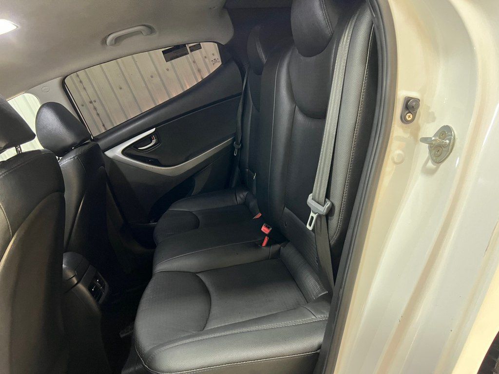 Hyundai Avante, 1.6 L, 2014 il, 180 000 km — Avtomobillər, Bakı (8)