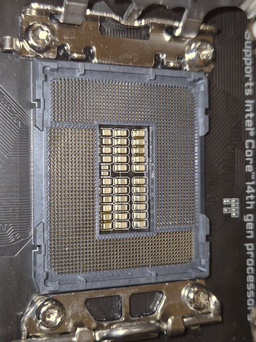 Aorus z790 ana platası — Elektronika, Bakı (4)