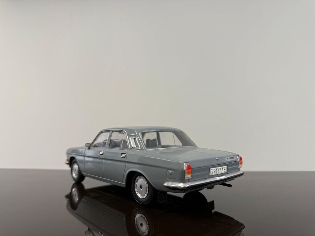 QAZ 24-10 1/24 Hacette olduğu üçün dəyərindən aşağı qoyulub — Mallar, Bakı (3)