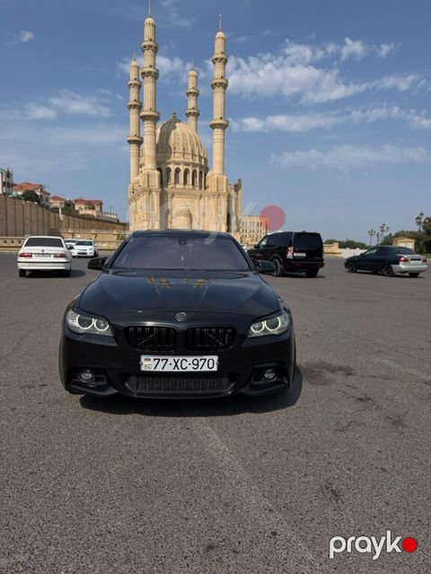 BMW 528, 2.0 L, 2013 il, 186 000 km