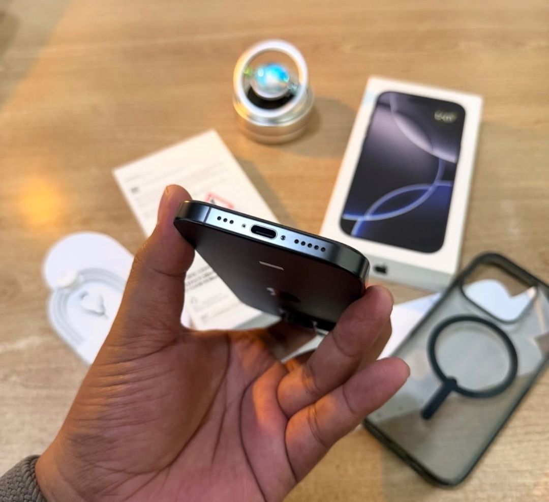 Apple iPhone 16 Pro Black Titanium 128GB/8GB — Smartfonlar, Bakı (5)