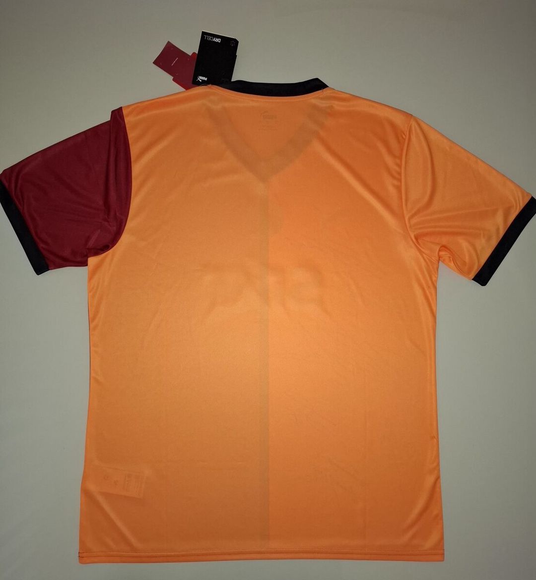 Etiketli və İmzalı Galatasaray Forması orijinal — Şəxsi əşyalar, Bakı (12)