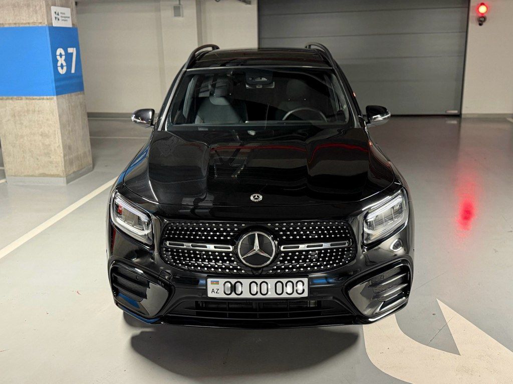 Mercedes GLB 250 4MATIC, 2.0 L, 2024 il, 53 000 km — Avtomobillər, Bakı