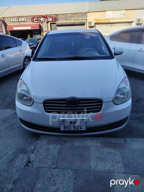 Hyundai Accent, 1.4 L, 2010 il, 198 000 km