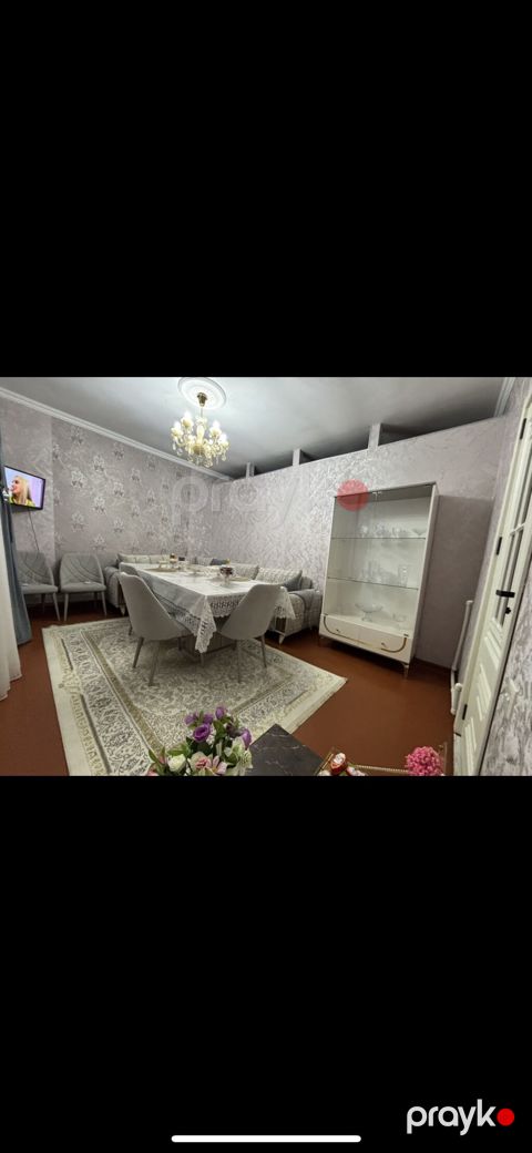 Binəqədi ərazisində 3 otaqli Təmirli Həyət evi satilir Kombi sistemi