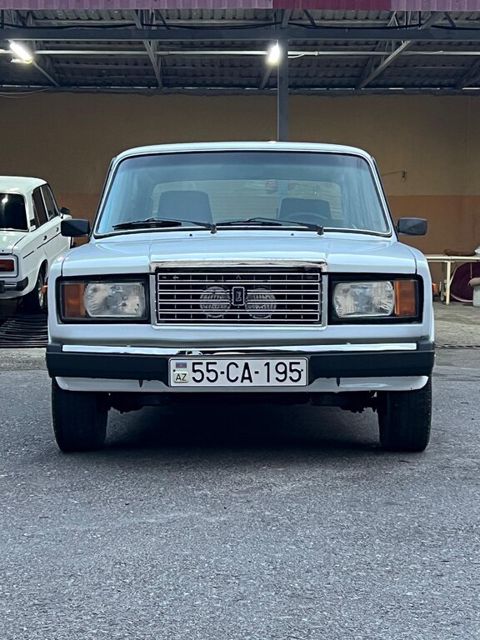 Lada (VAZ) 2107, 1.6 L, 2001 il, 56 523 km — Oğuz