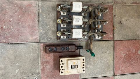 Elektrik açarı — Bakı