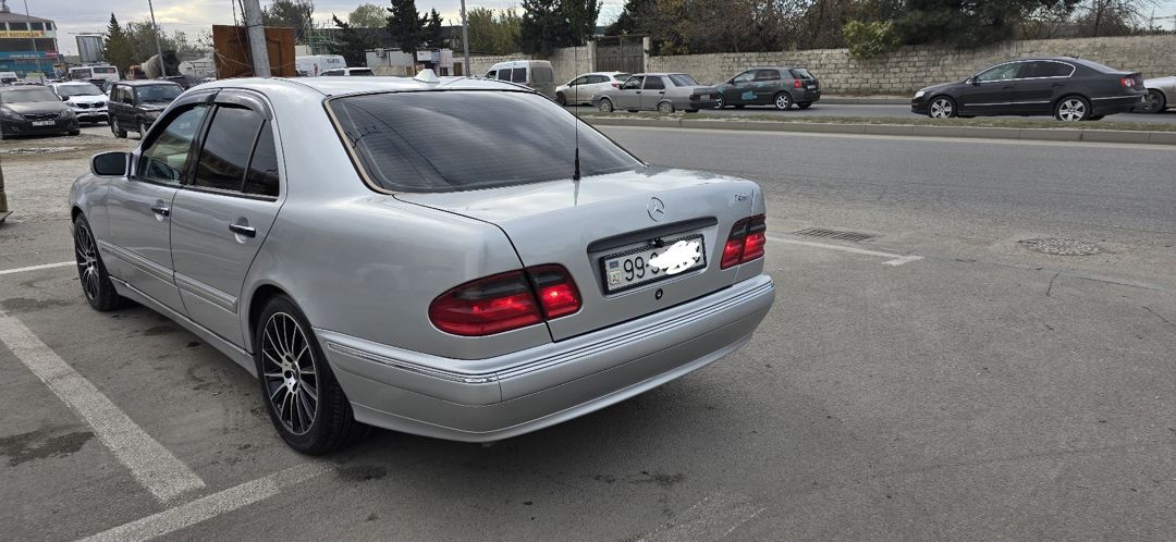 Mercedes E 320, 2001 il — Avtomobillər, Bakı (2)