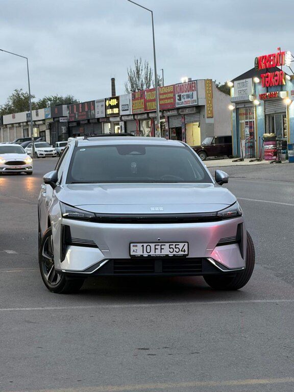 Geely Galaxy L6, 1.5 L, 8.5 kWh, 2025 il, 31 000 km — Avtomobillər, Xırdalan (4)