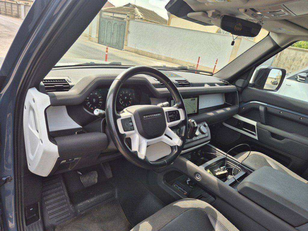 Land Rover Defender, 2.0 L, 2021 il, 110 000 km — Avtomobillər, Bakı (7)