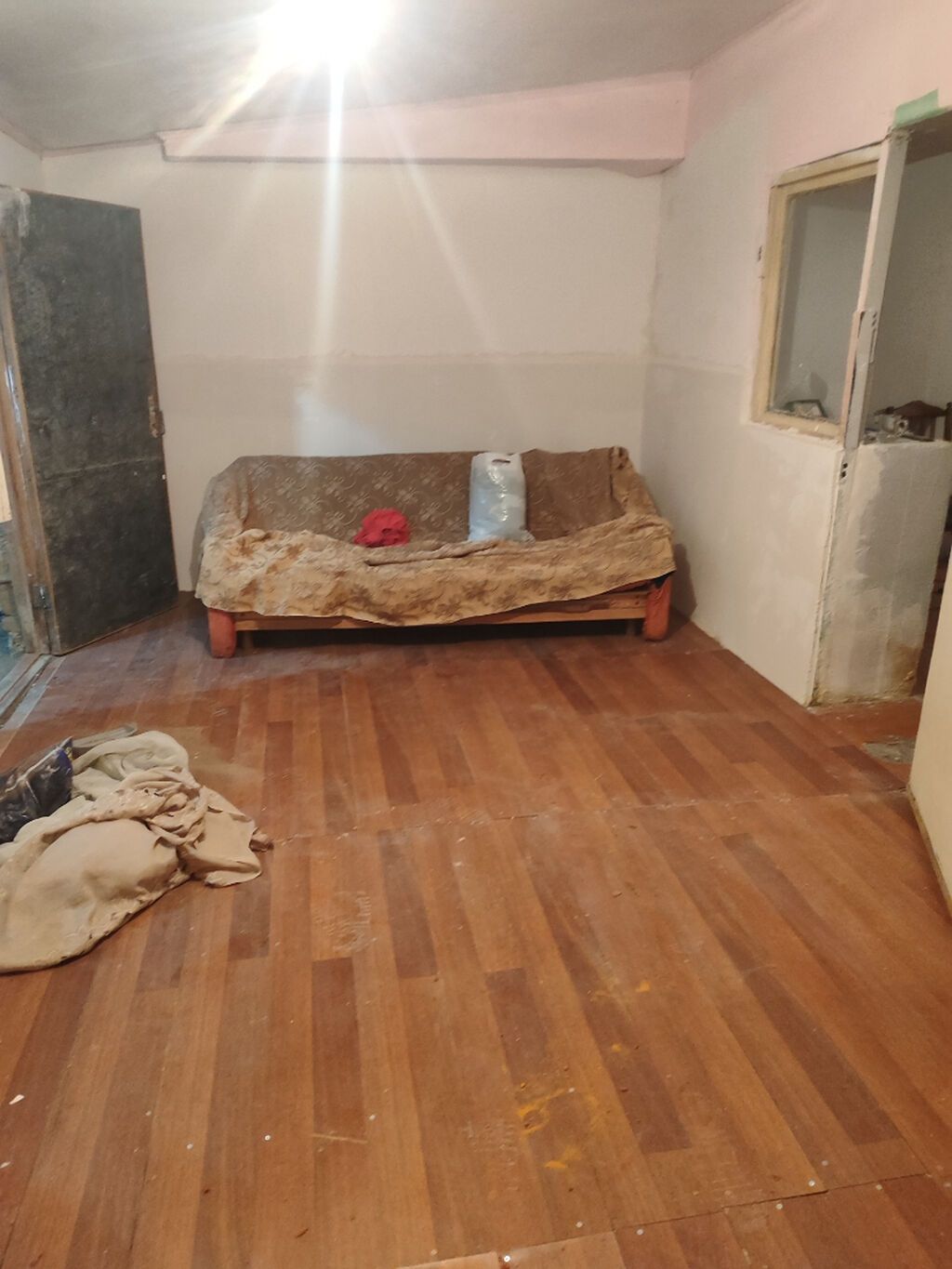 Koroğlu Böyükşor qəsəbəsində yerləşən köhnə həyət evi – 4 otaq — Daşınmaz əmlak, Bakı (7)