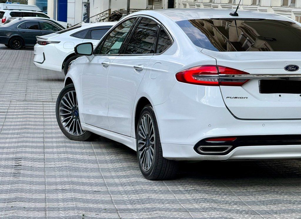 Ford Fusion (North America), 2.0 L, 2018 il, 92 000 km — Avtomobillər, Bakı (4)