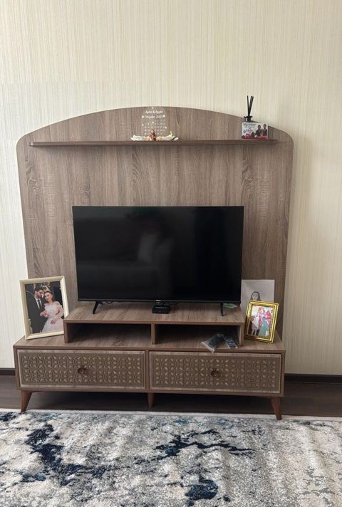 Tahirə xanım Tv stend yeni kimidir çox evdən çıxmalıdır — Bakı